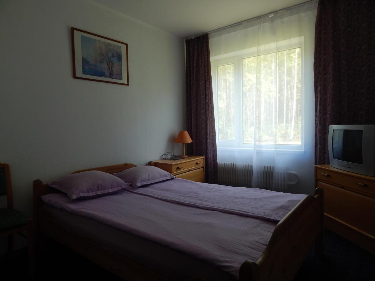 Motel Brencis Iecava Exterior foto