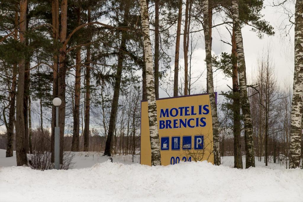 Motel Brencis Iecava Exterior foto