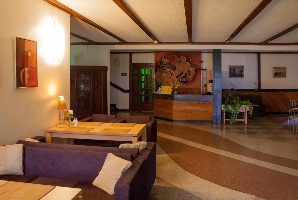 Motel Brencis Iecava Exterior foto